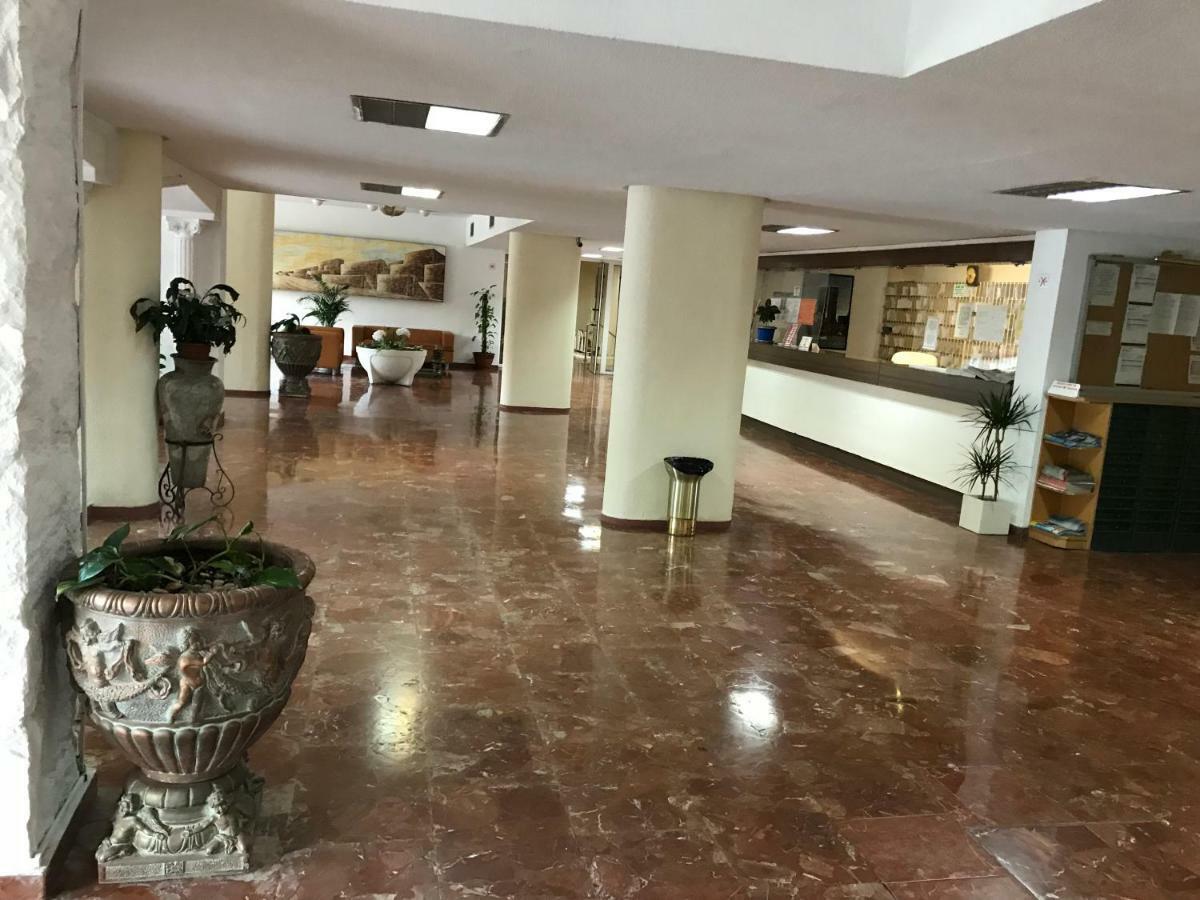 Estudio Vacacional Benalmadena Playa Benalmádena Exterior foto